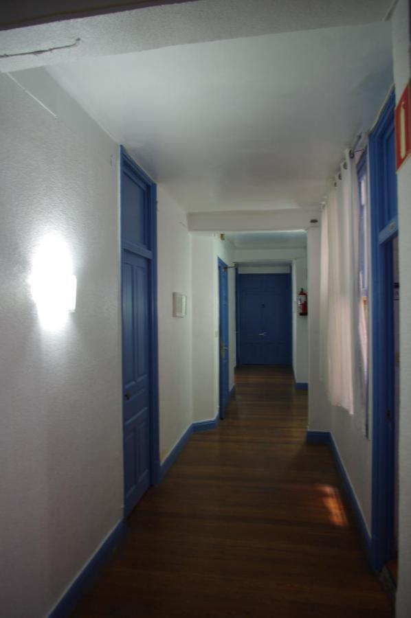 Pension "La Marina" Castro Urdiales Exterior photo